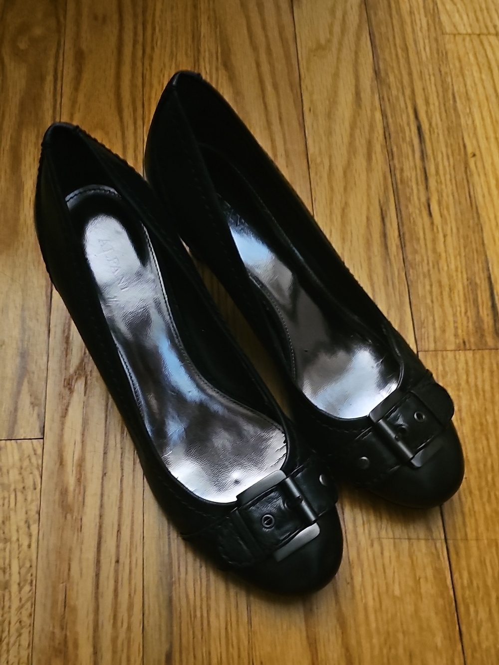 Classic Black Women's Buckle Pump